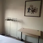 Quarto Individual Em Casa